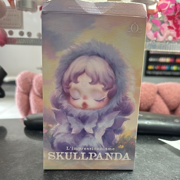 POP MART Other - Skullpanda Impressionism Doll - Purple